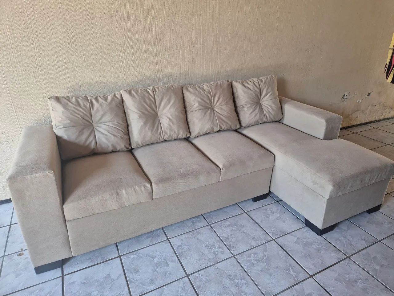 Sofá 3 lugares e chaise - Foto 4