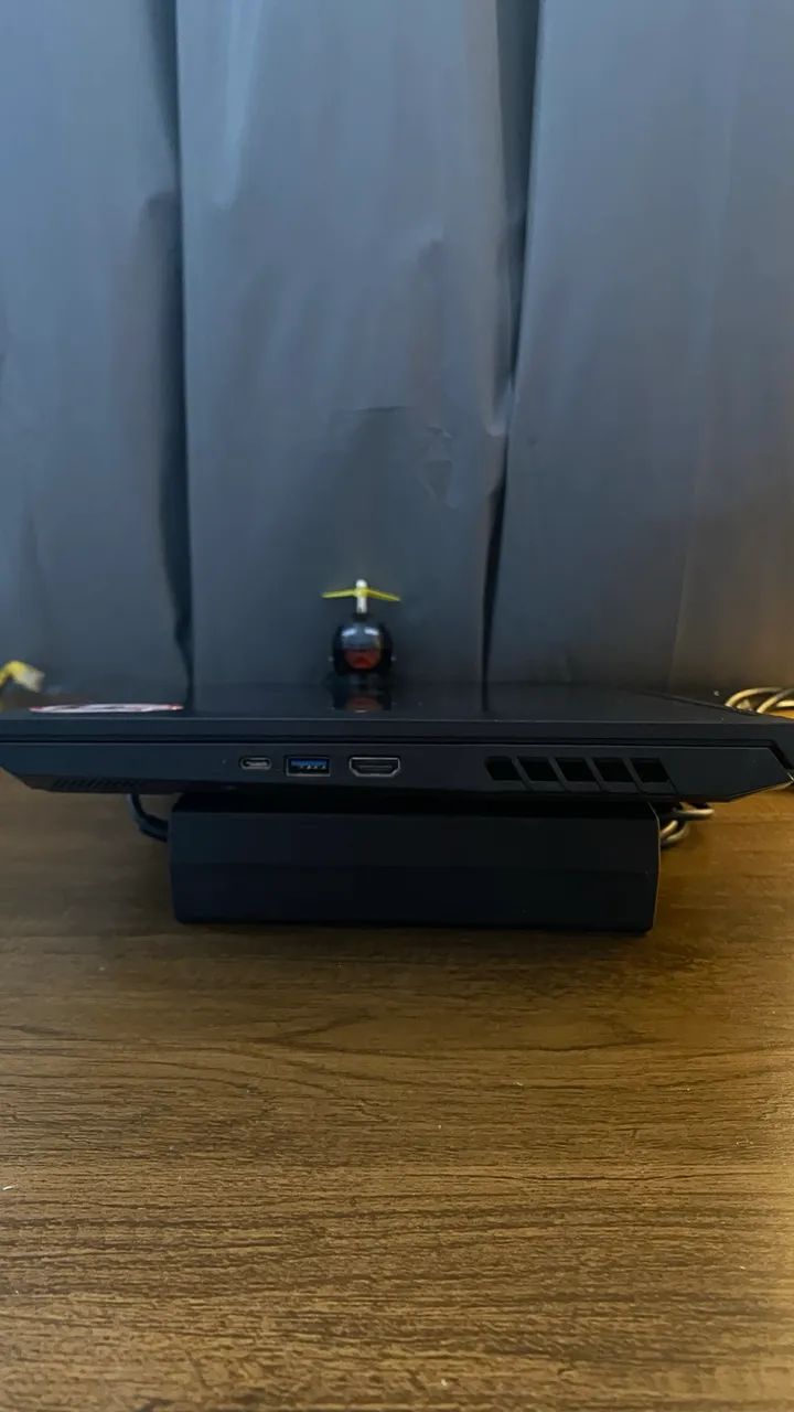 ACER NITRO 5 - Foto 4