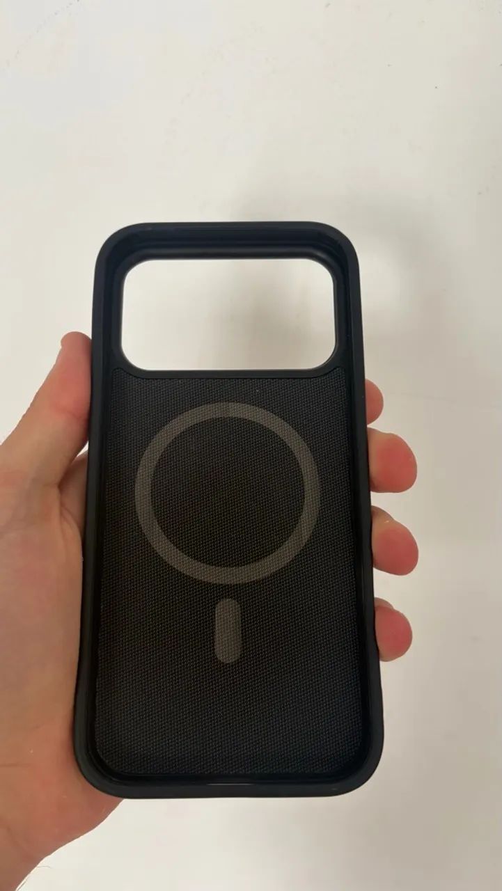 Capa em tecido TechWoven para iPhone 17/18 Pro Max - Foto 2