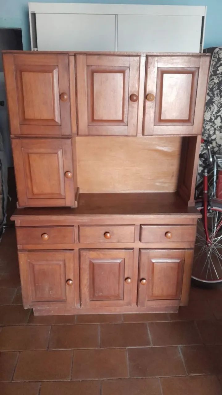 Armário de cozinha. $670