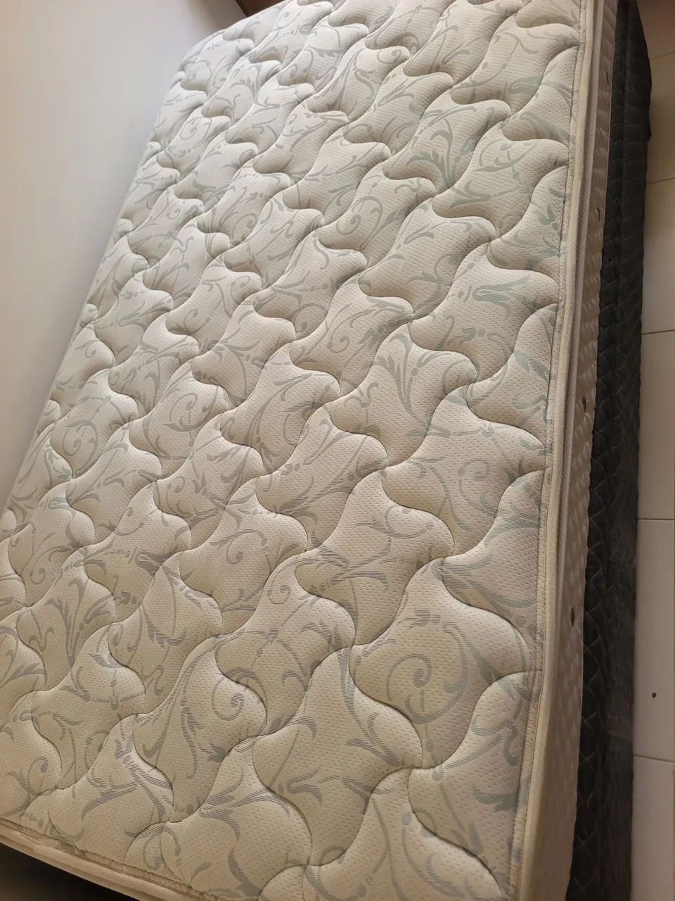 Cama Box/ Baú Solteirão/Viúva + Colchão  1,20X2,00 - Foto 3