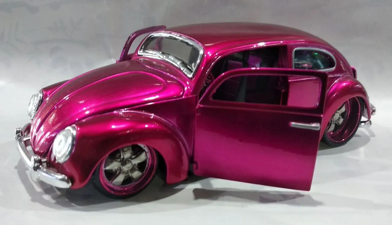 Miniatura Fusca VW Beetle Maisto 1:24 - Foto 3