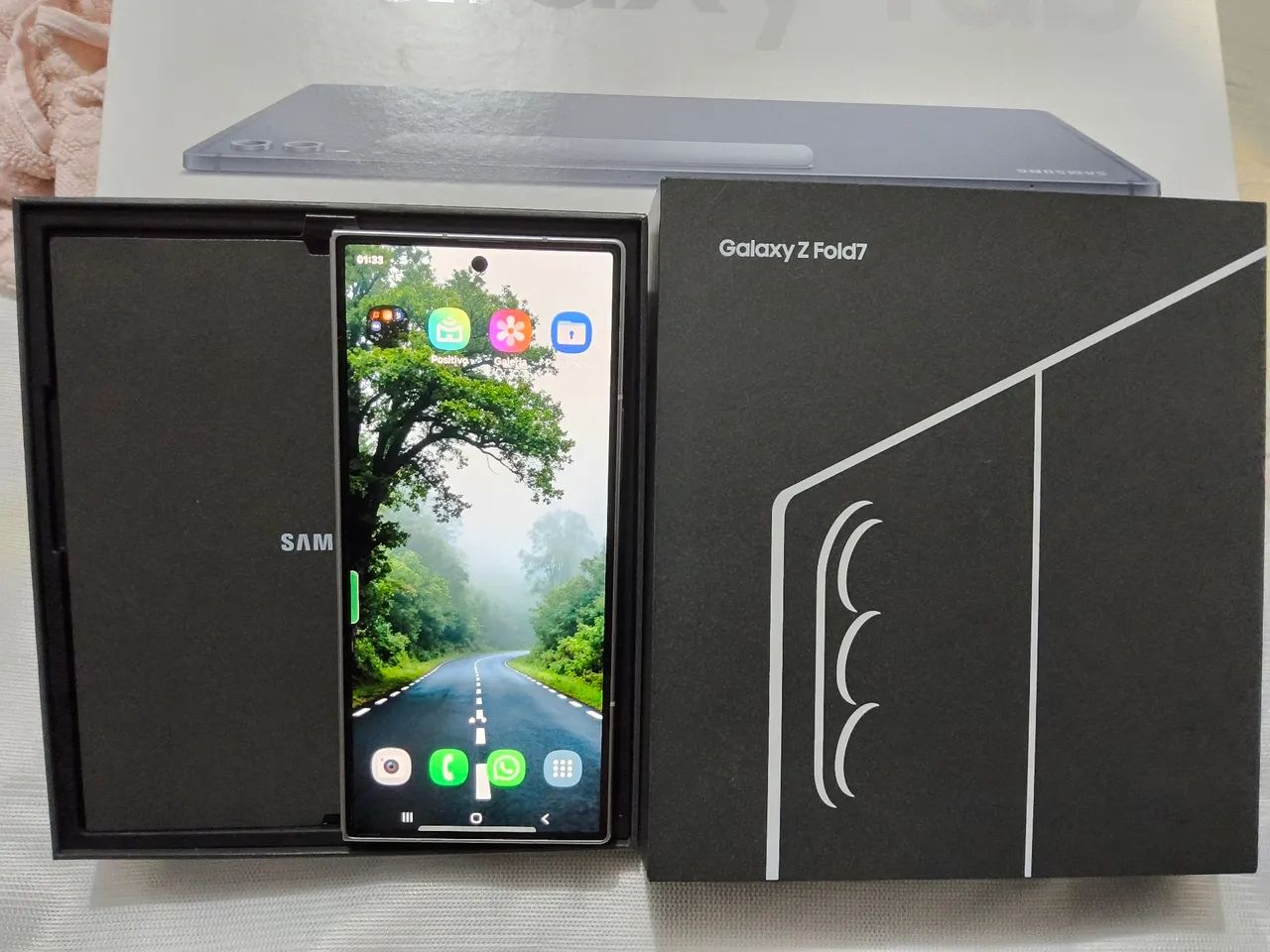 Vende-se  celular z folder 7 - Foto 3