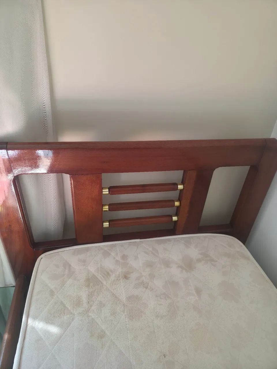 Cama de Solteiro com Colchão Madeira Maciça Resinada  - Foto 2