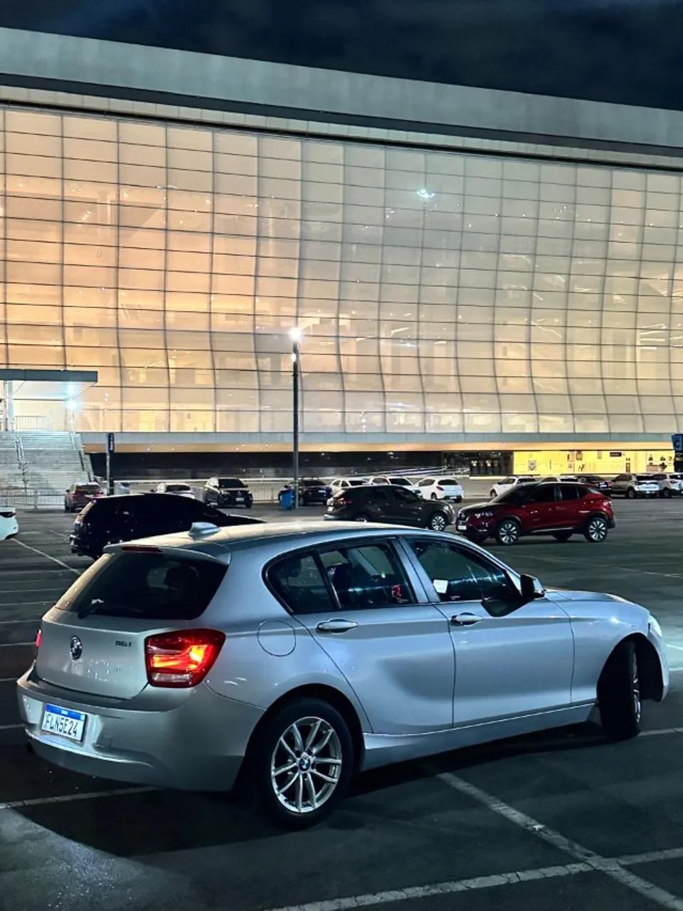 BMW 116IA 1.6 TB 16V 136cv 5P 2014