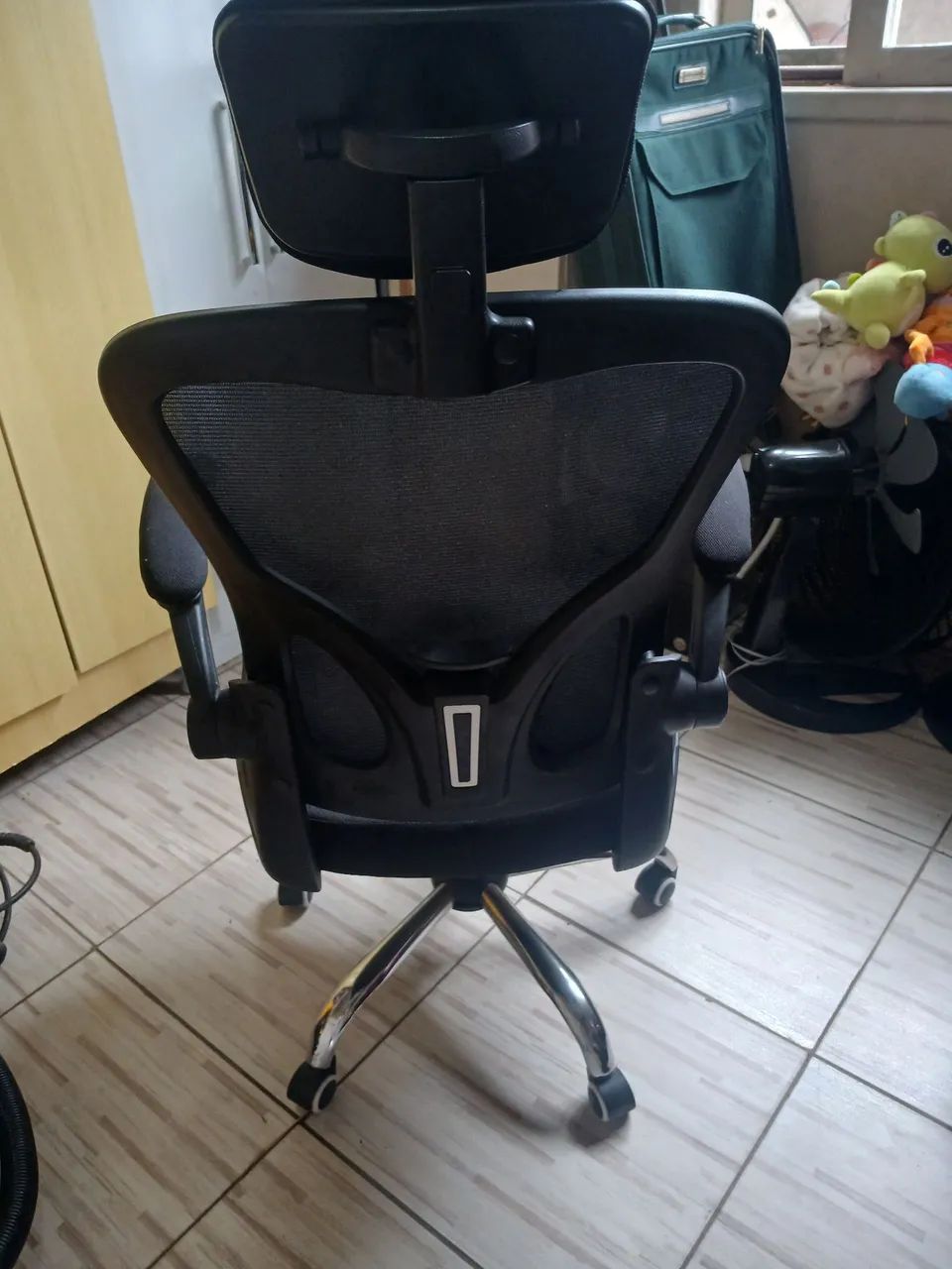 Cadeira giratória levanta e abaixa 130reais  - Foto 3