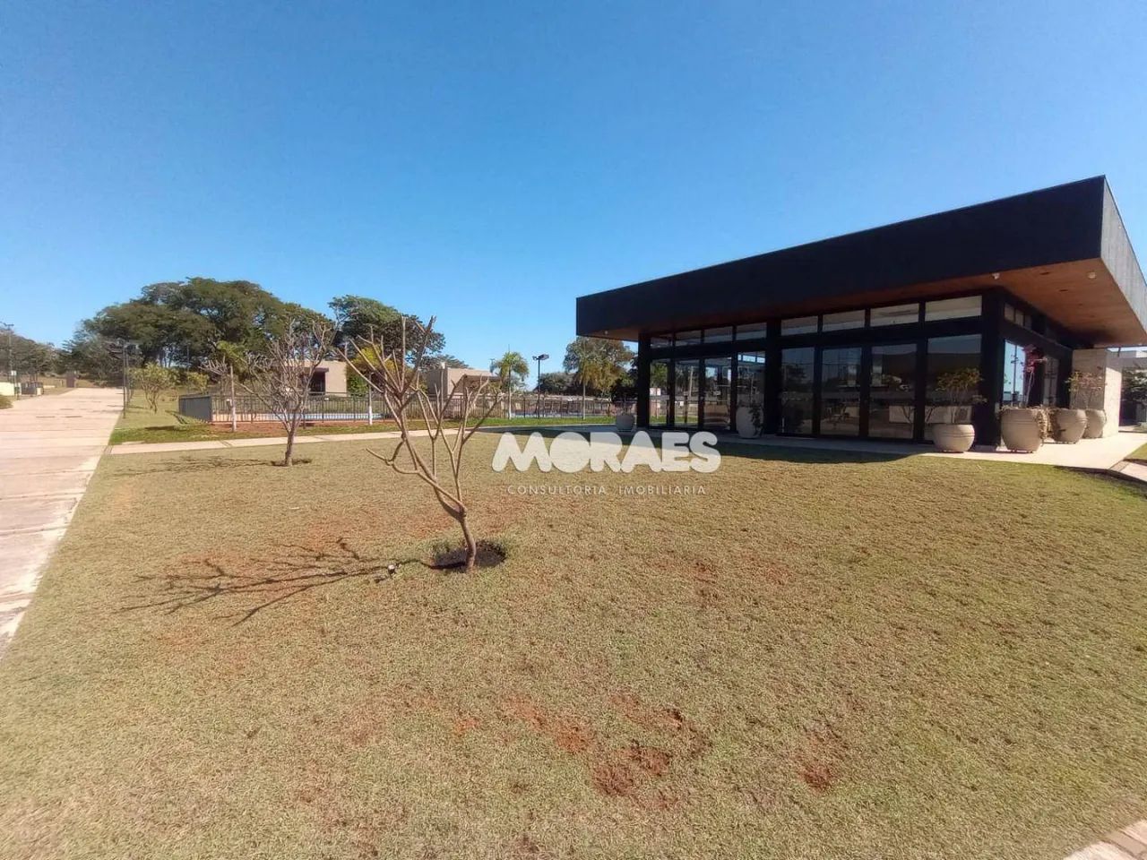 Terreno em Condomínio Fechado à venda, 339 m² por R$ 245.000 - Residencial Villa de León - - Foto 4