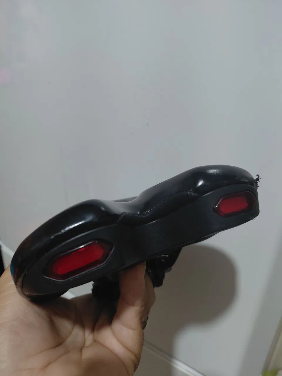 Selim Invictus com duplo  leds - Foto 5