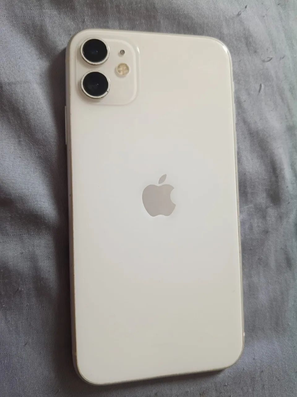 iPhone 11 branco 64gb 100% Ótimo 900$ - Foto 2