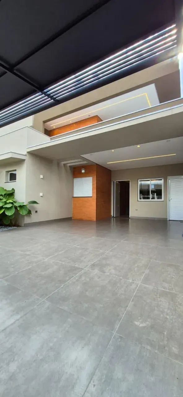 Linda casa projeto moderno