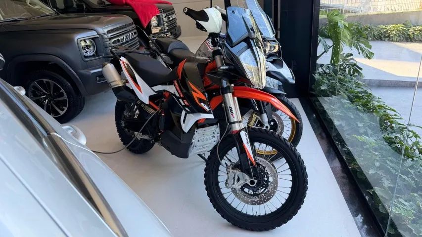 KTM AVENTURE R PRÓ 890 CC - ÚNICO DONO ! - Foto 2