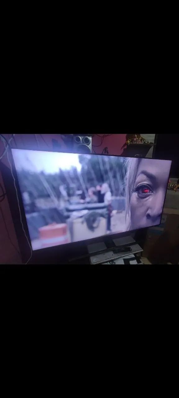 Vendo smart tv Samsung QLED 55 polegadas  - Foto 2