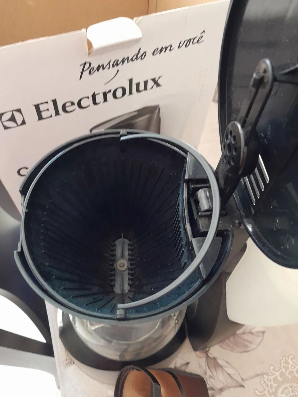 Vendo cafeteira eletrolux - Foto 3
