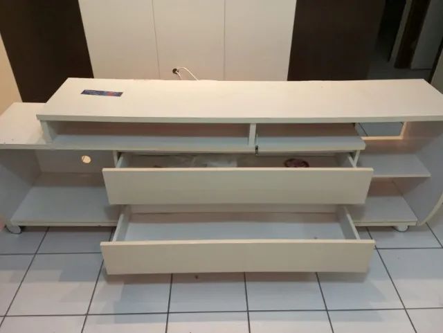 Vendo Base de Mesa com Tampo de Vidro e 01 Rack   - Foto 2