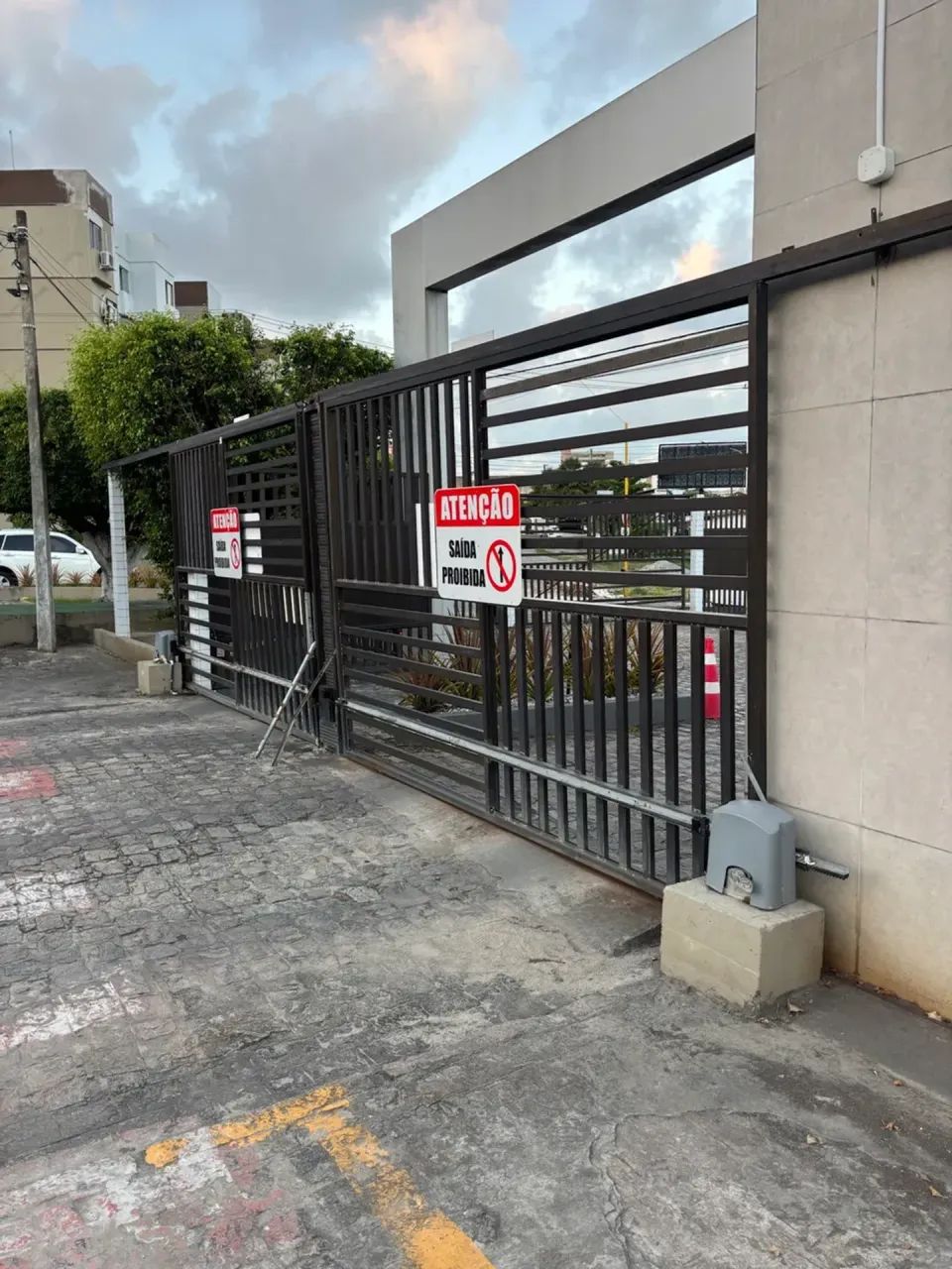 ALUGO 2qrs moniliado no Dom Adelmo Machado
