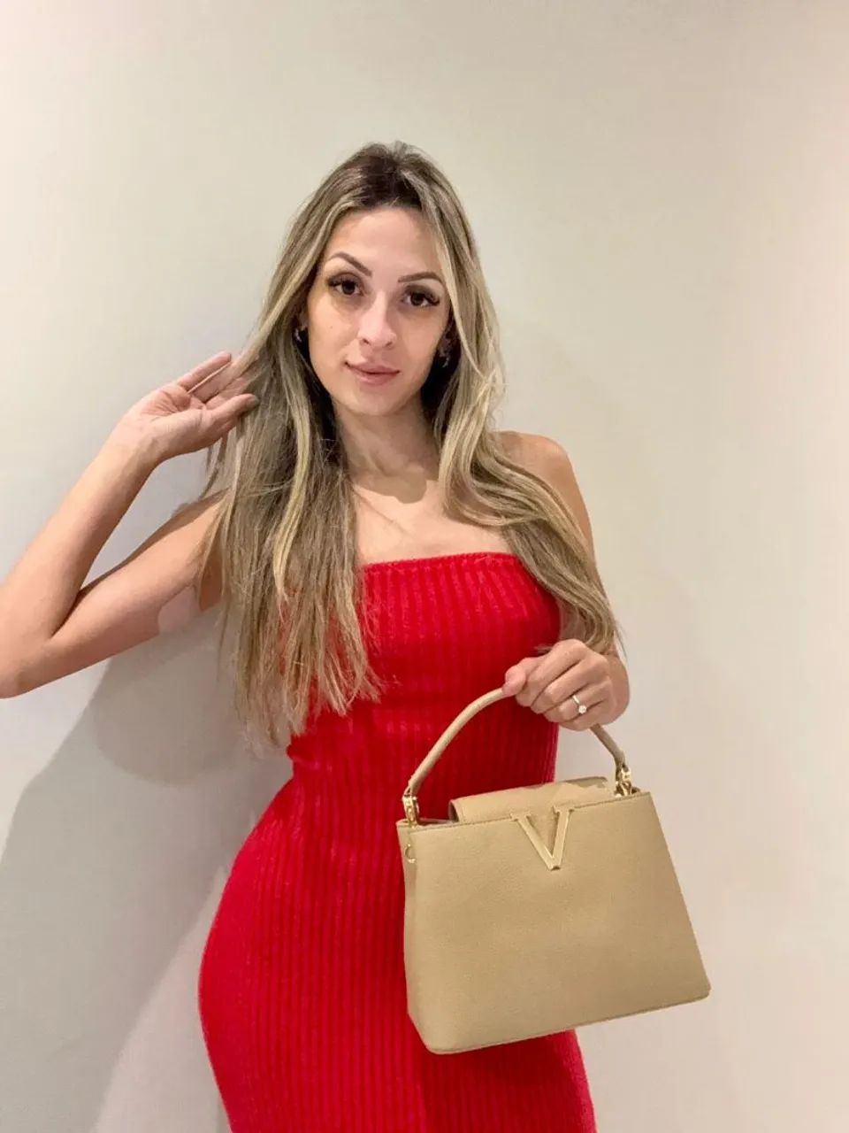 Bolsa Estilo LV Média Premium - Elegante, Versátil e Sofisticada - Foto 2
