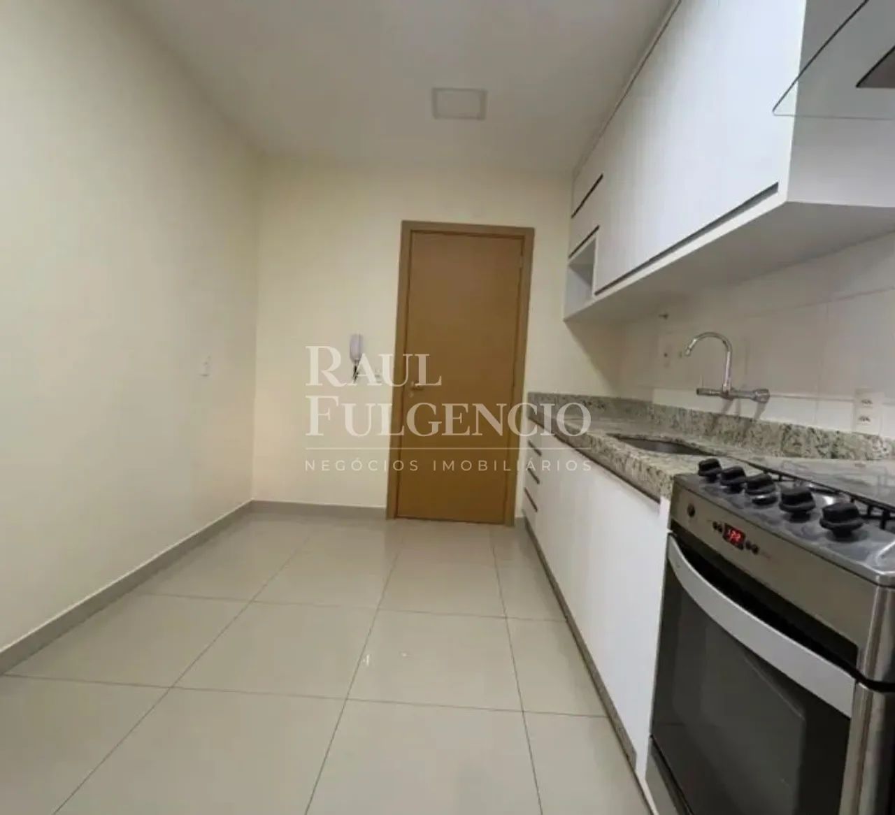 Apartamento á Venda, Edifício Tresor com 95 m² de área útil, - Foto 3