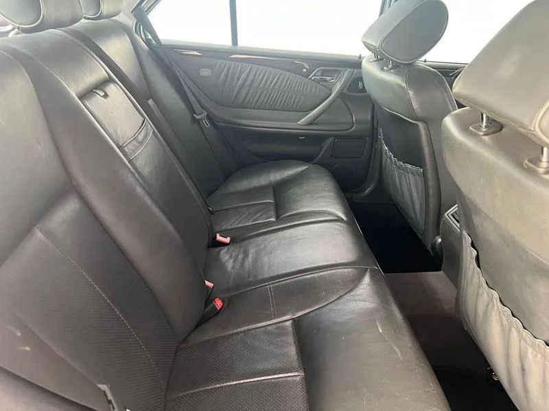 Mercedes-Benz E-320 E-320 2001 - Foto 5