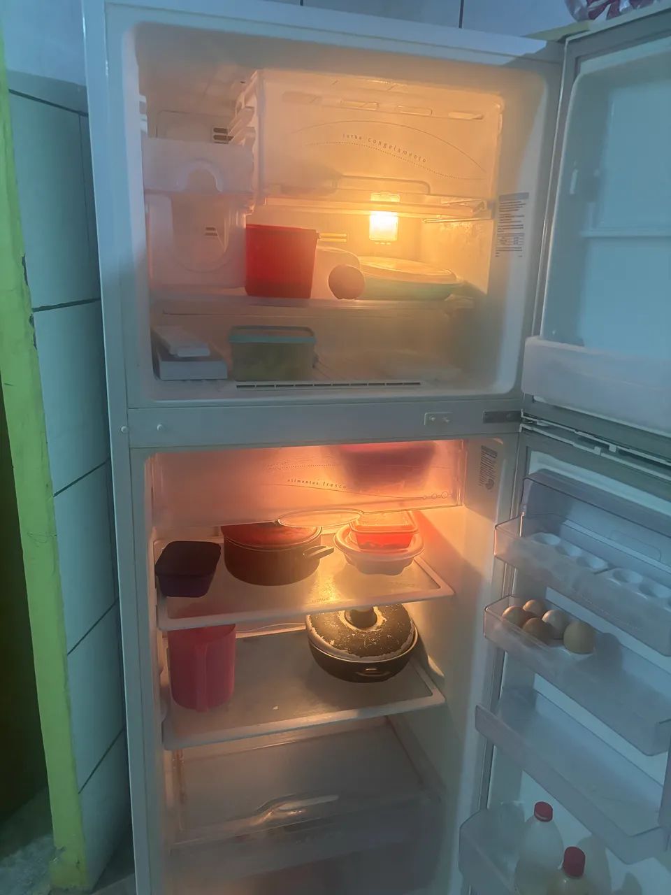 Geladeira Electrolux  sem nova 