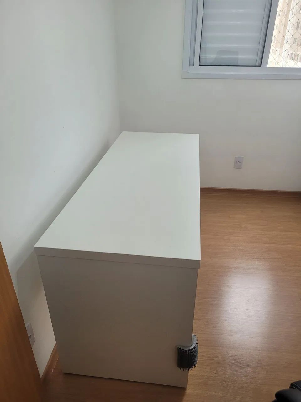 Mesa de escritório 1,50m / escrivaninha - Foto 2