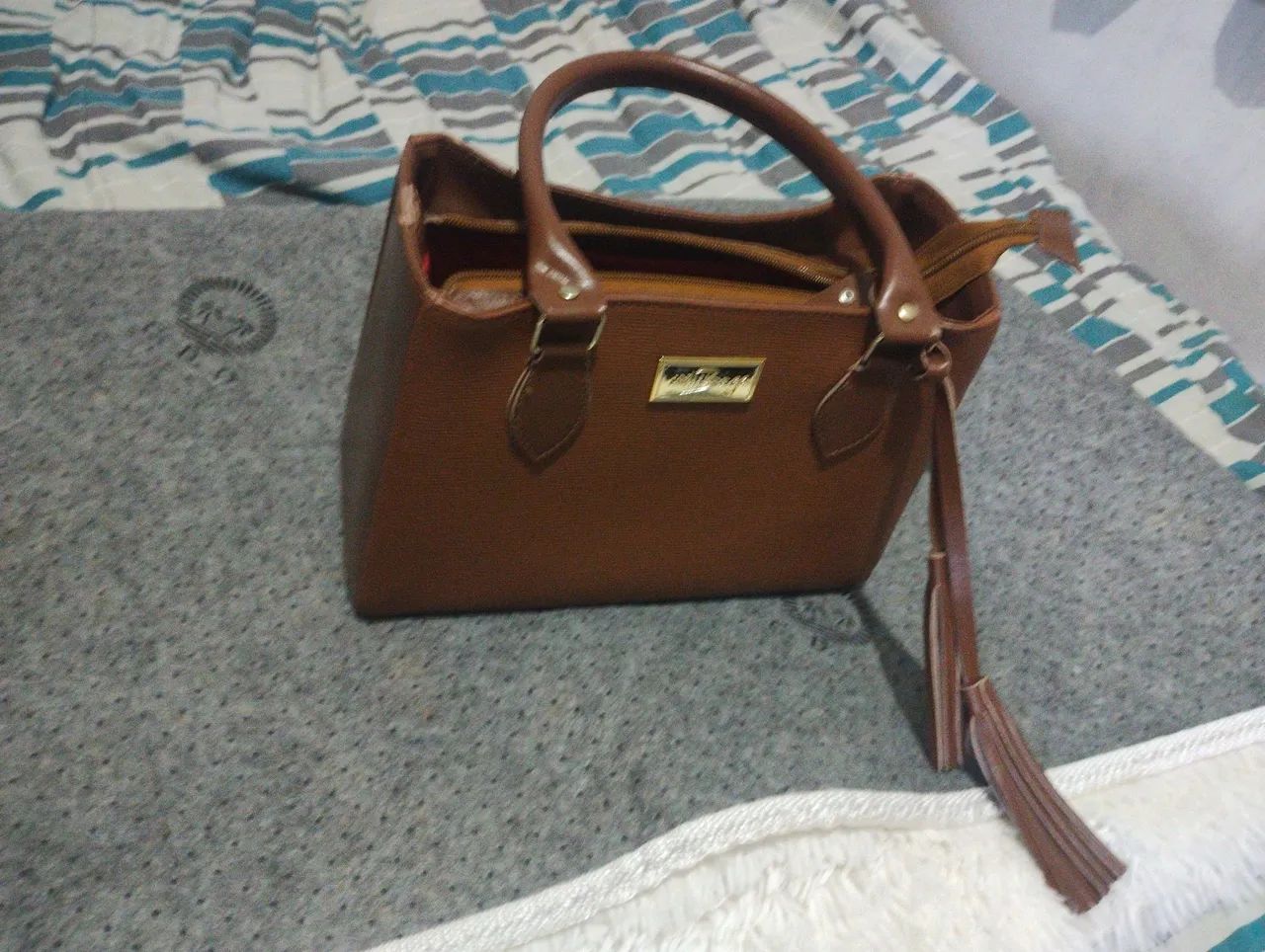 Bolsa grande.. em boas condições de uso  - Foto 3