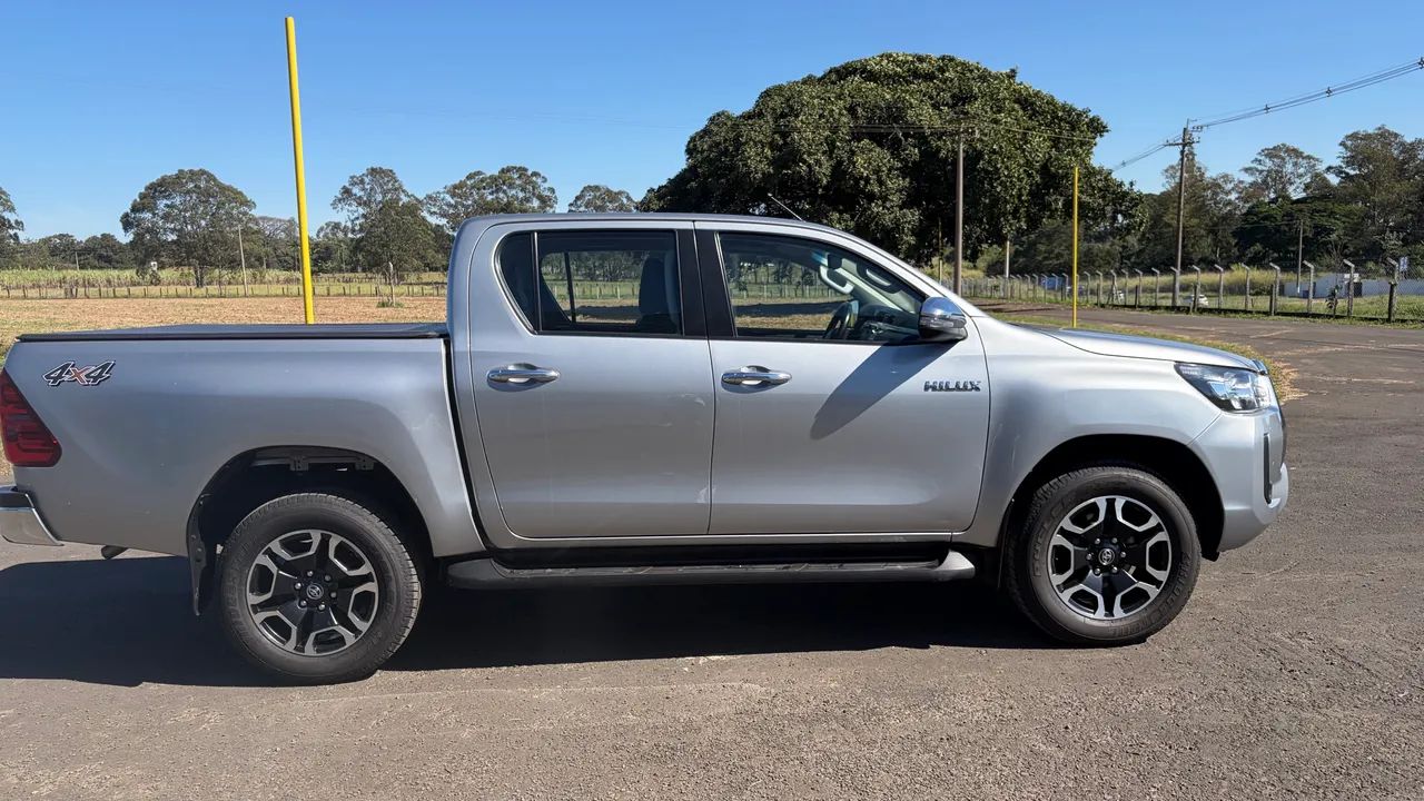 Toyota Hilux 2022