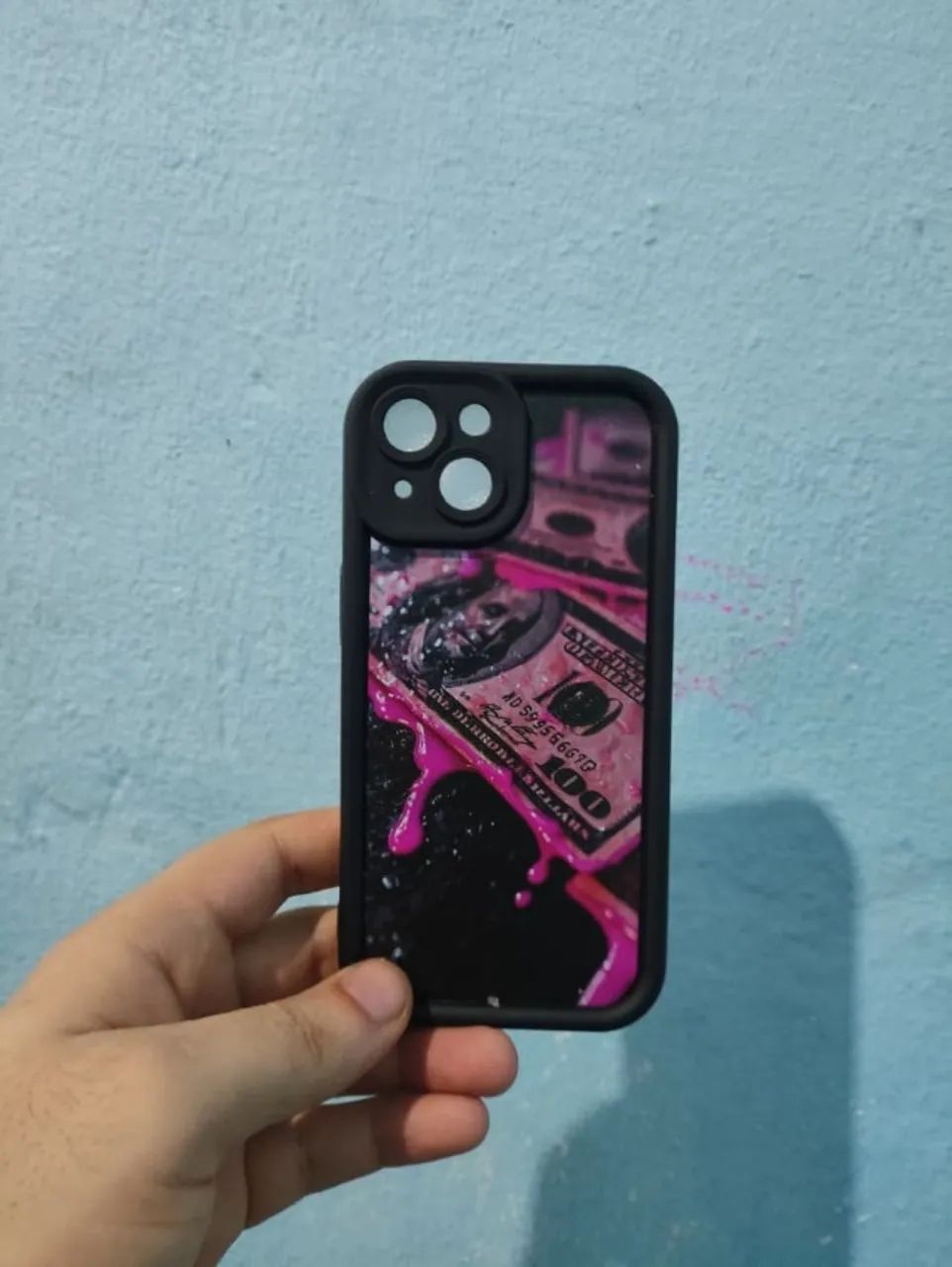 Capinha iPhone 15 Preta Estampada