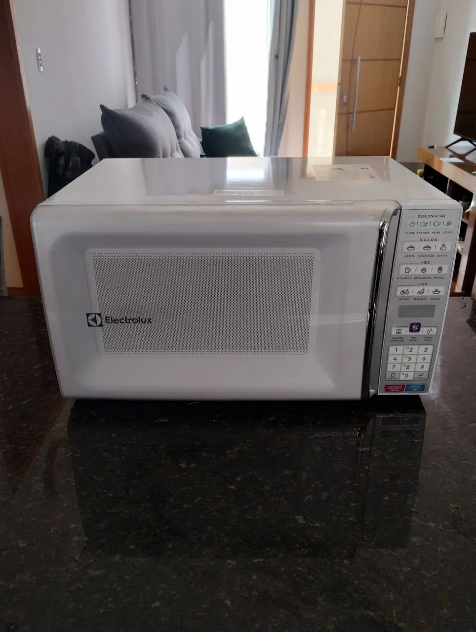 Micro-ondas Electrolux 34L