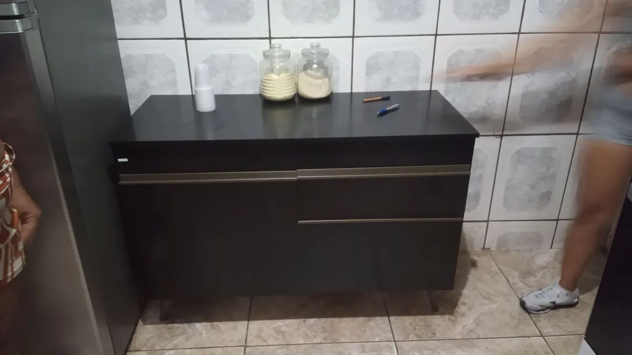 Montador de móveis e reparos elétricos e demais serviços