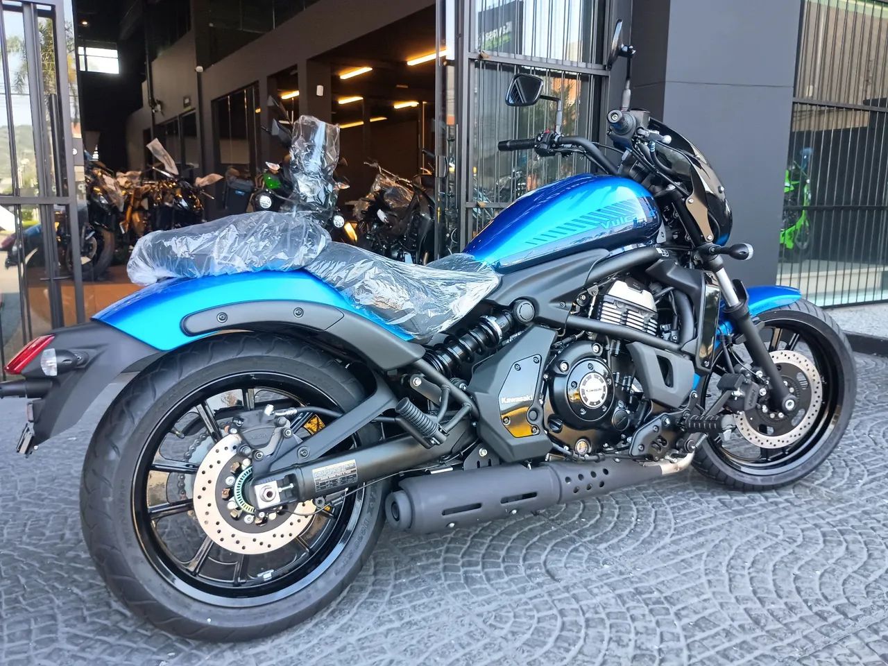 VULCAN ABS CAFE 2026** - Foto 3