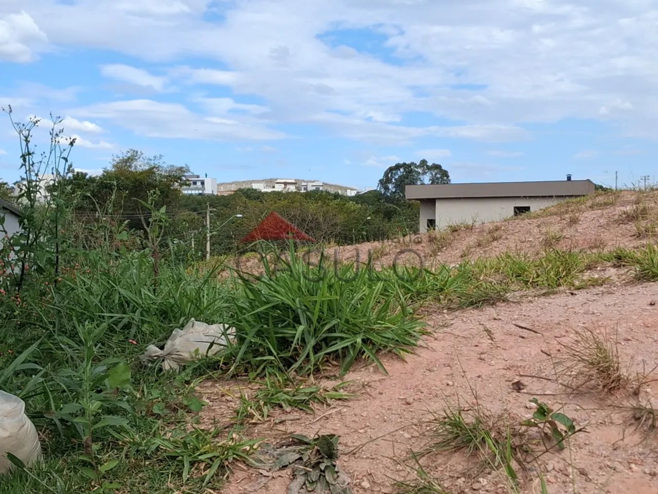 Terreno à venda no bairro Bella Vittà com dormtórios/quartos e área construída. - Foto 4