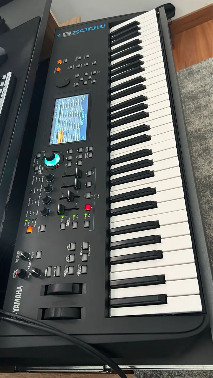 Teclado Yamaha Modx+ 