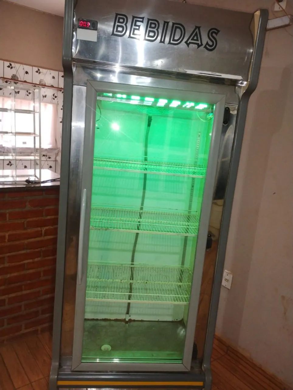 Expositor de bebidas 