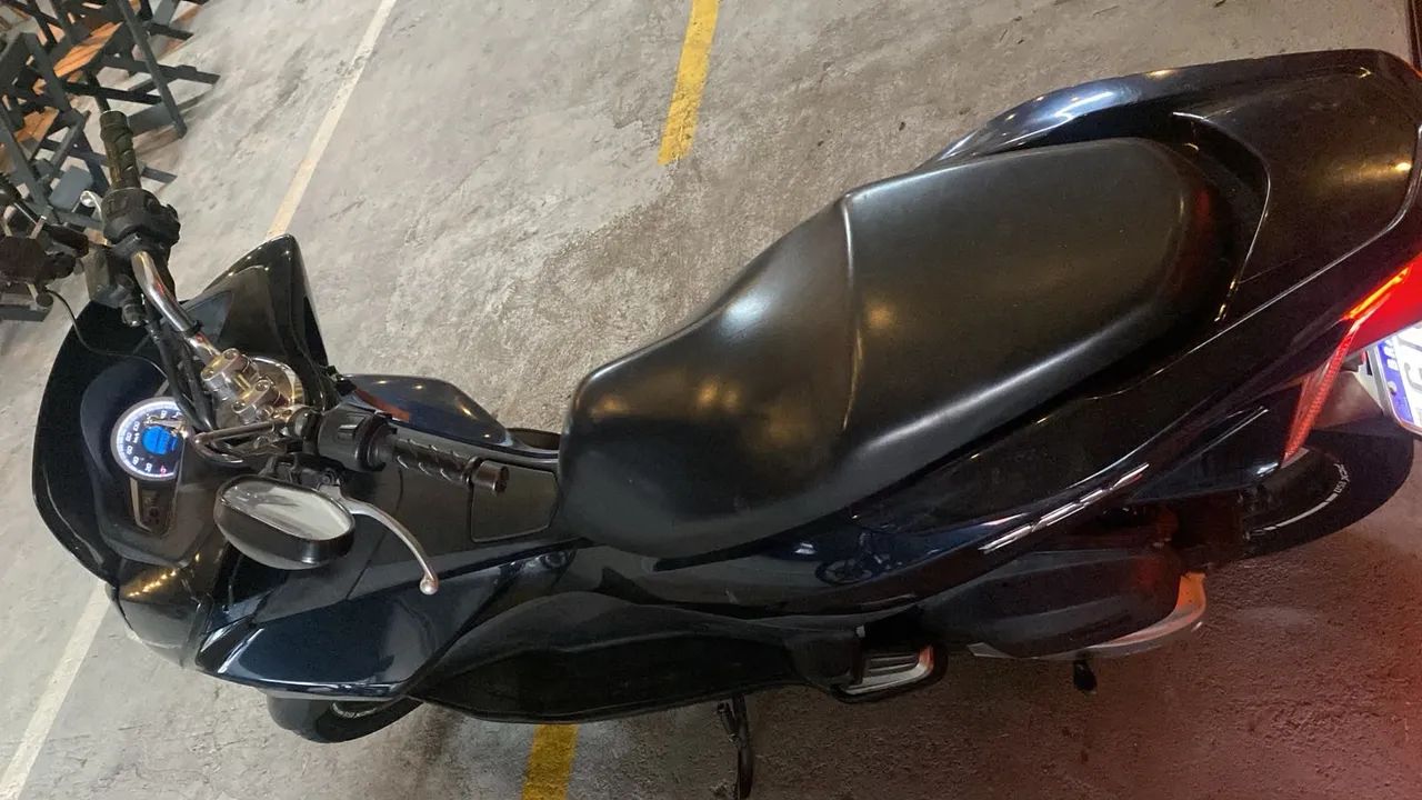 Vendo moto PCX 150 - Foto 2