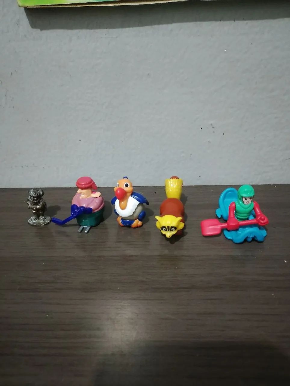 Brinquedos Kinder ovo  - Foto 2