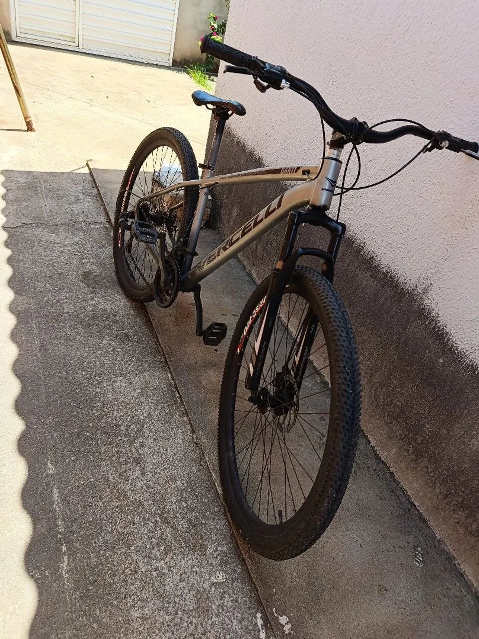 Bicicleta aro 29 - 400,00$ - Foto 3