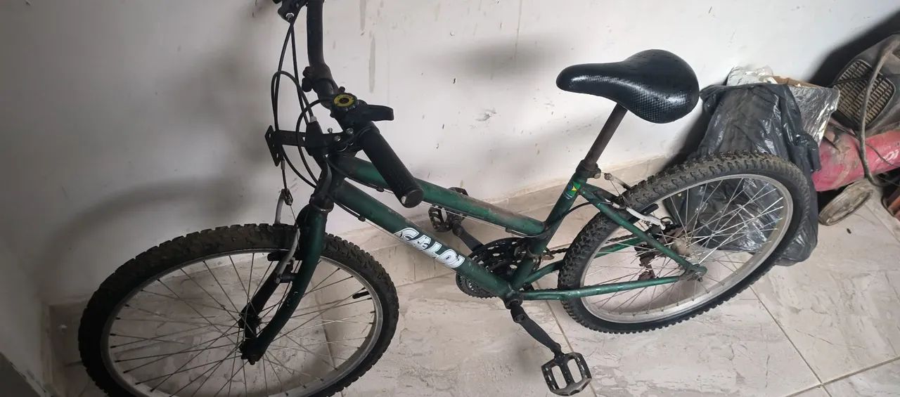 Bicicleta aro 24 com marcha - Foto 3