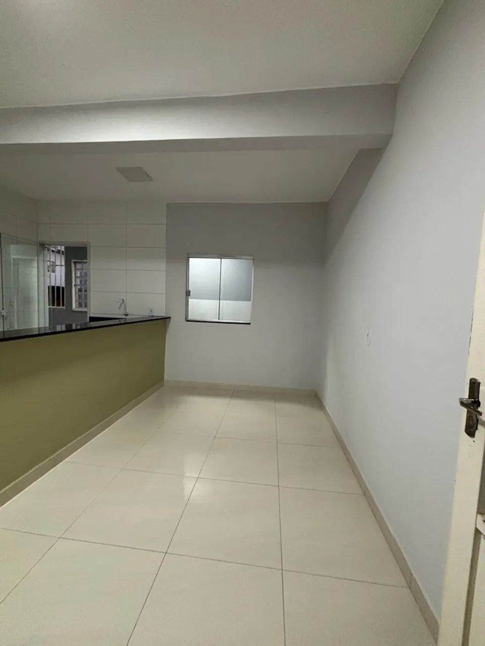 Excelente apto de 2 quartos na quadra 111 do recanto das emas