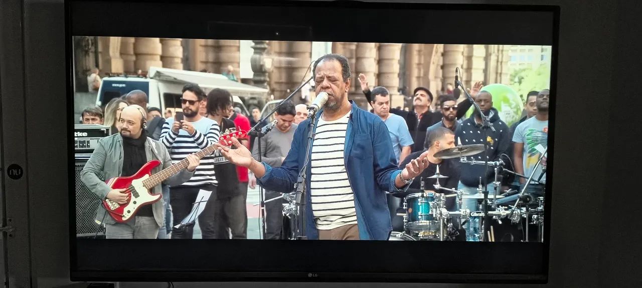 TV LG 49UF7700 - Foto 3