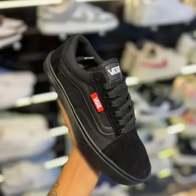 Tenis Vans Preto Fortaleza e Região 