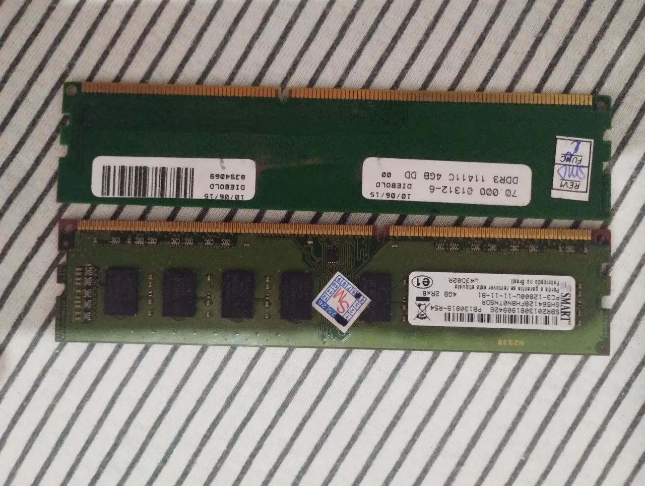 Duas memória ddr3 4g total 8g - Foto 2