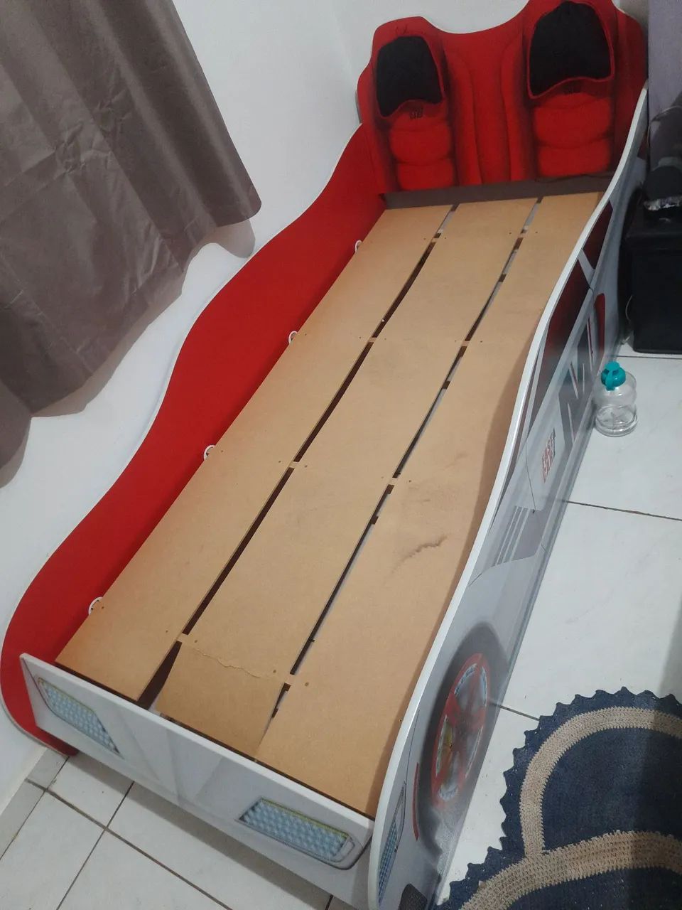 Cama carro
