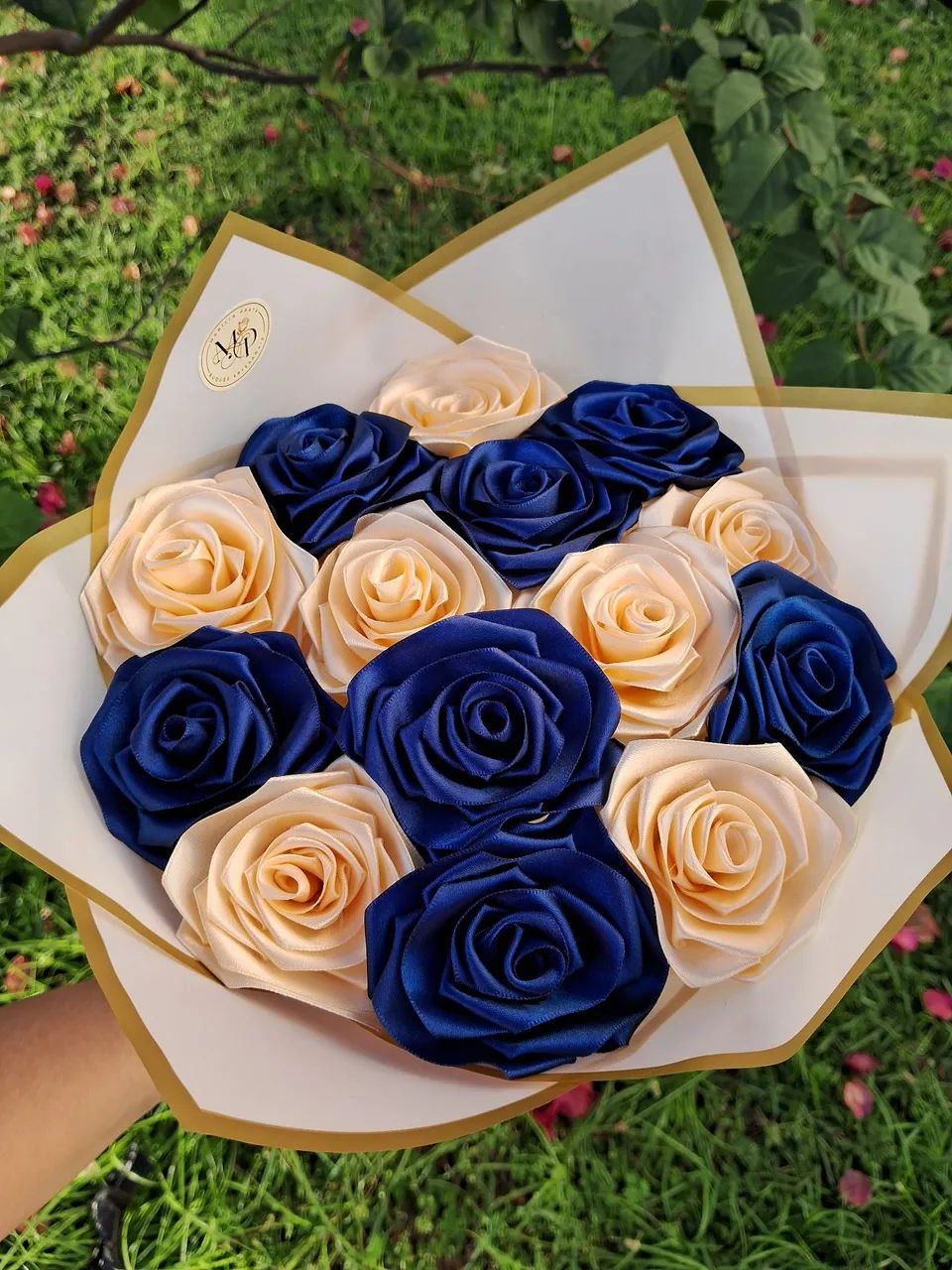 Buquê 14 rosas 