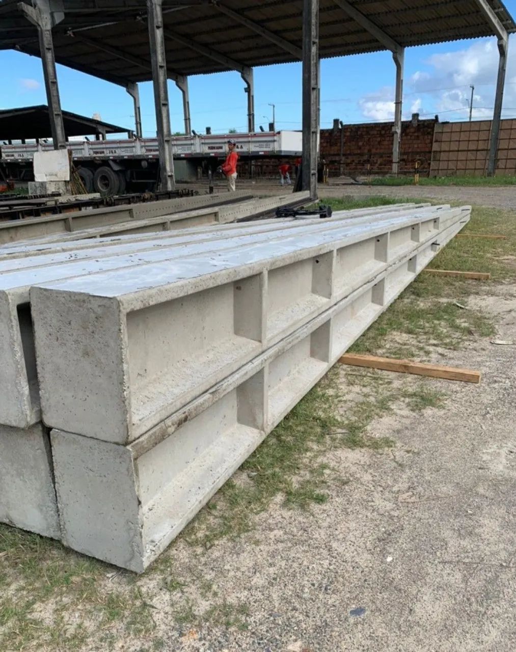 Poste de concreto duplo T circular de 6 a 25 mt - Foto 4