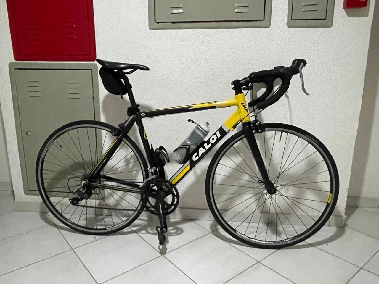 Bicicleta Speed CALOI Sprint  - Foto 2