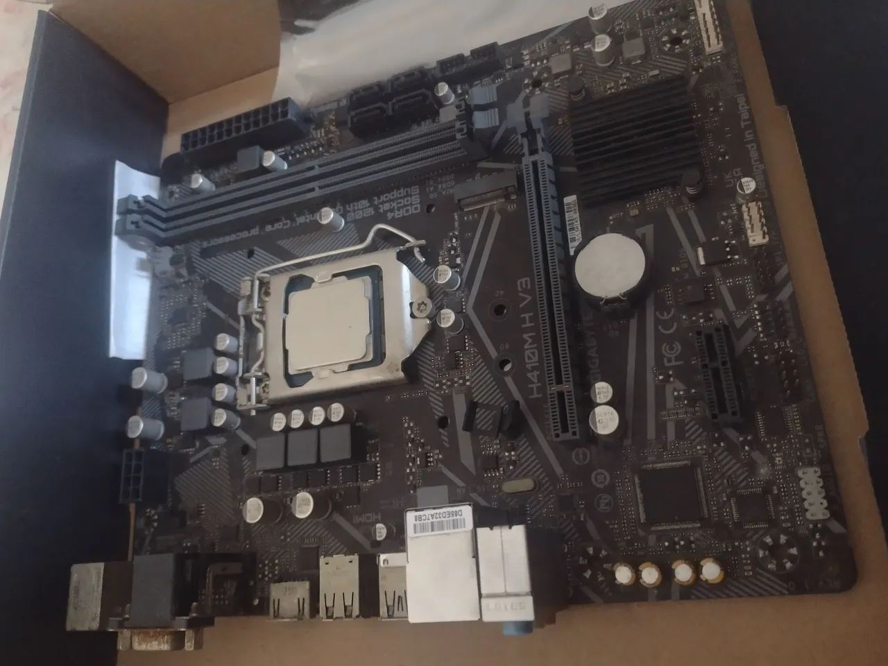 Placa mãe gigabyte h410m h v3 - Foto 4