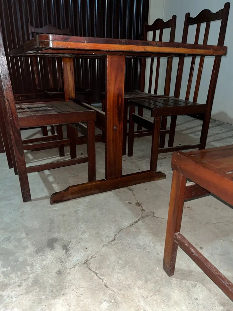 Mesa De Madeira  6 Cadeiras  - Foto 4