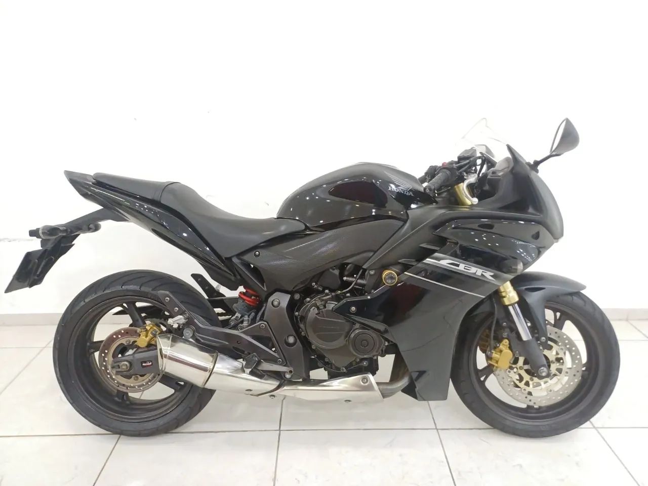CBR 600 F 2012  - Foto 3
