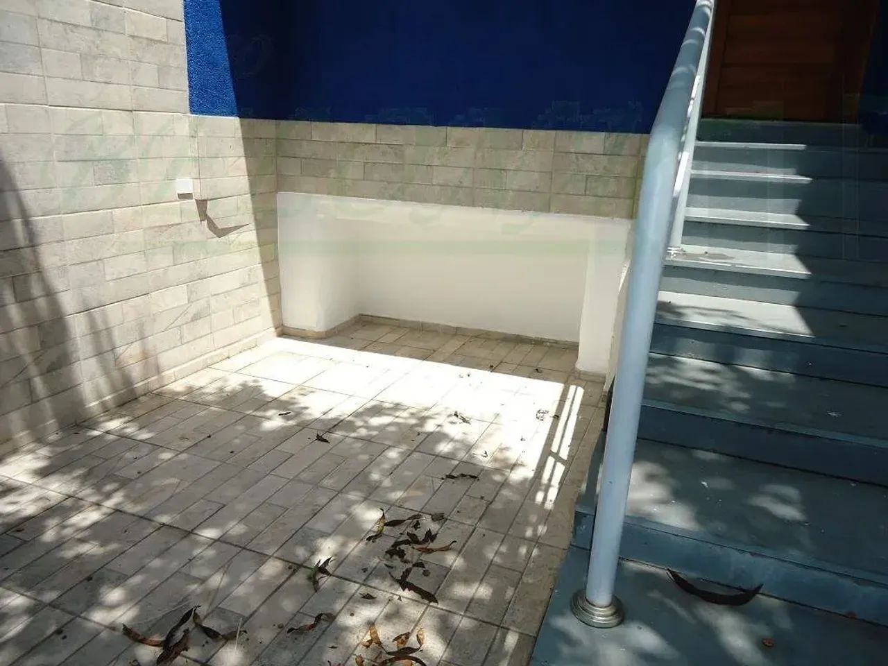 Casa de 80 m² com 2 Dorm. em Avenida !!!! - Cód.: 1525 - - Foto 3