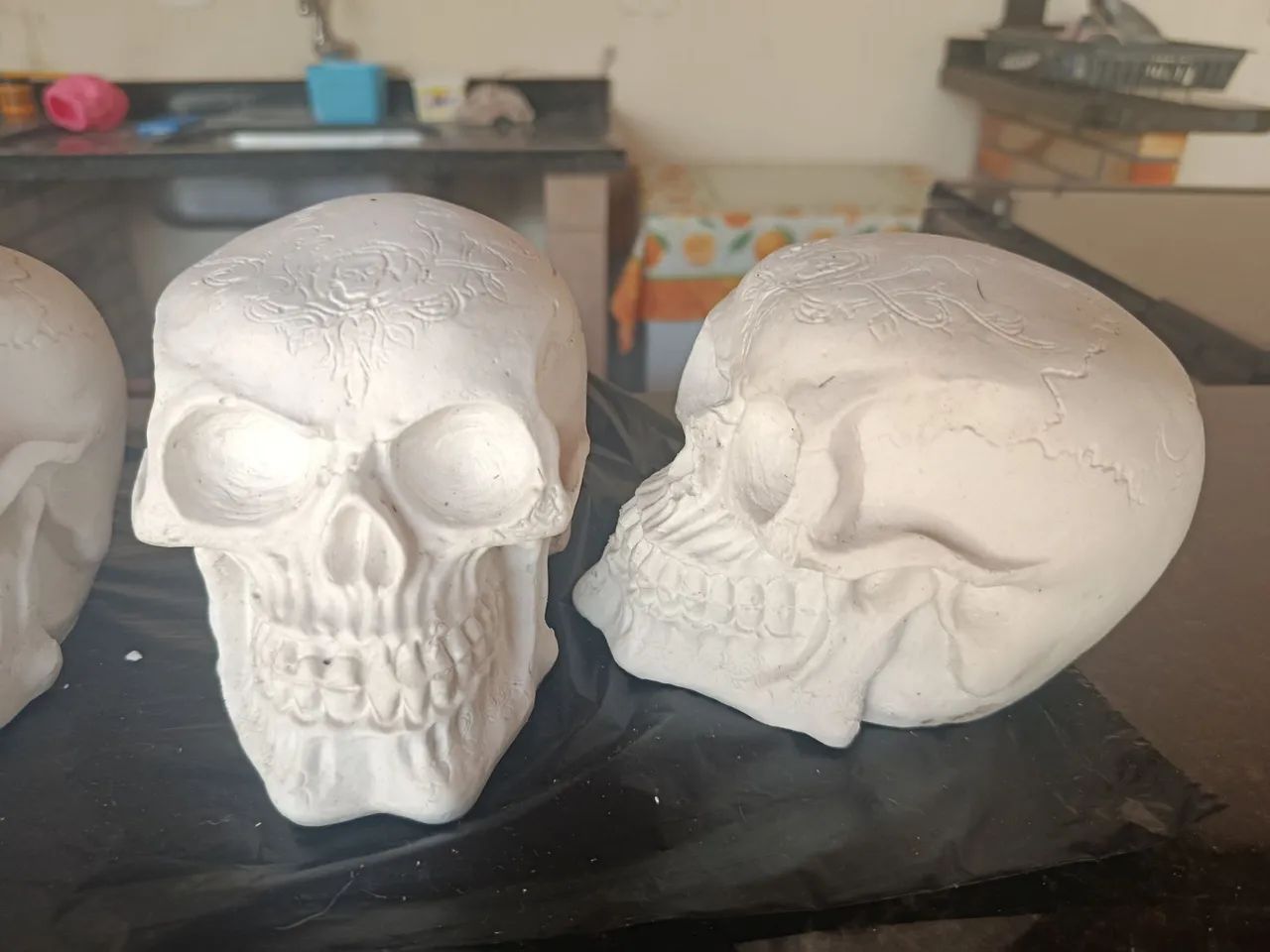 Caveira em gesso  - Foto 2
